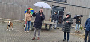 Bürgermeister Thoma informiert über den Anbau der Grundschule